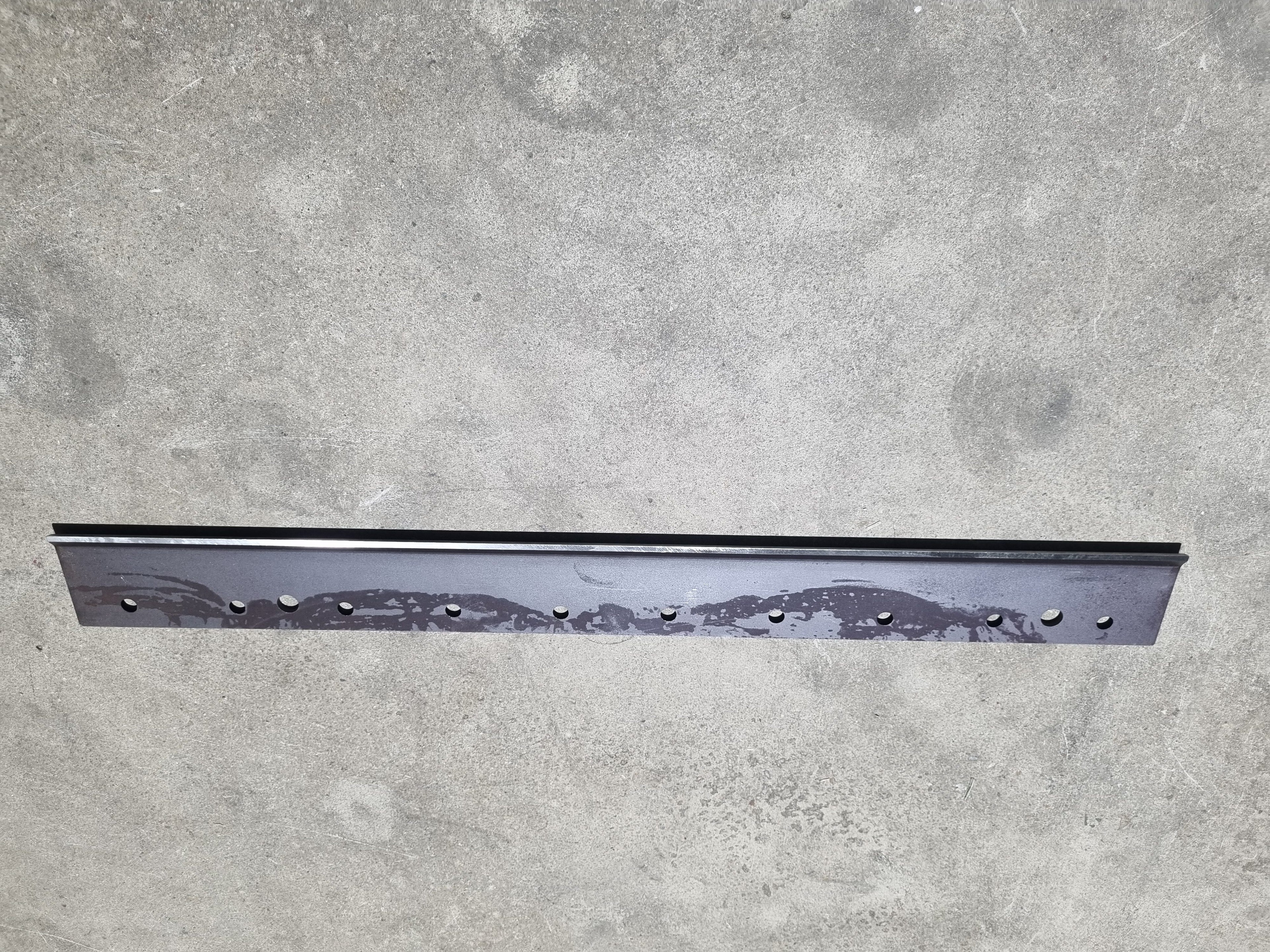John Deere 26" Standard Cut Bedknife OEM ET17752