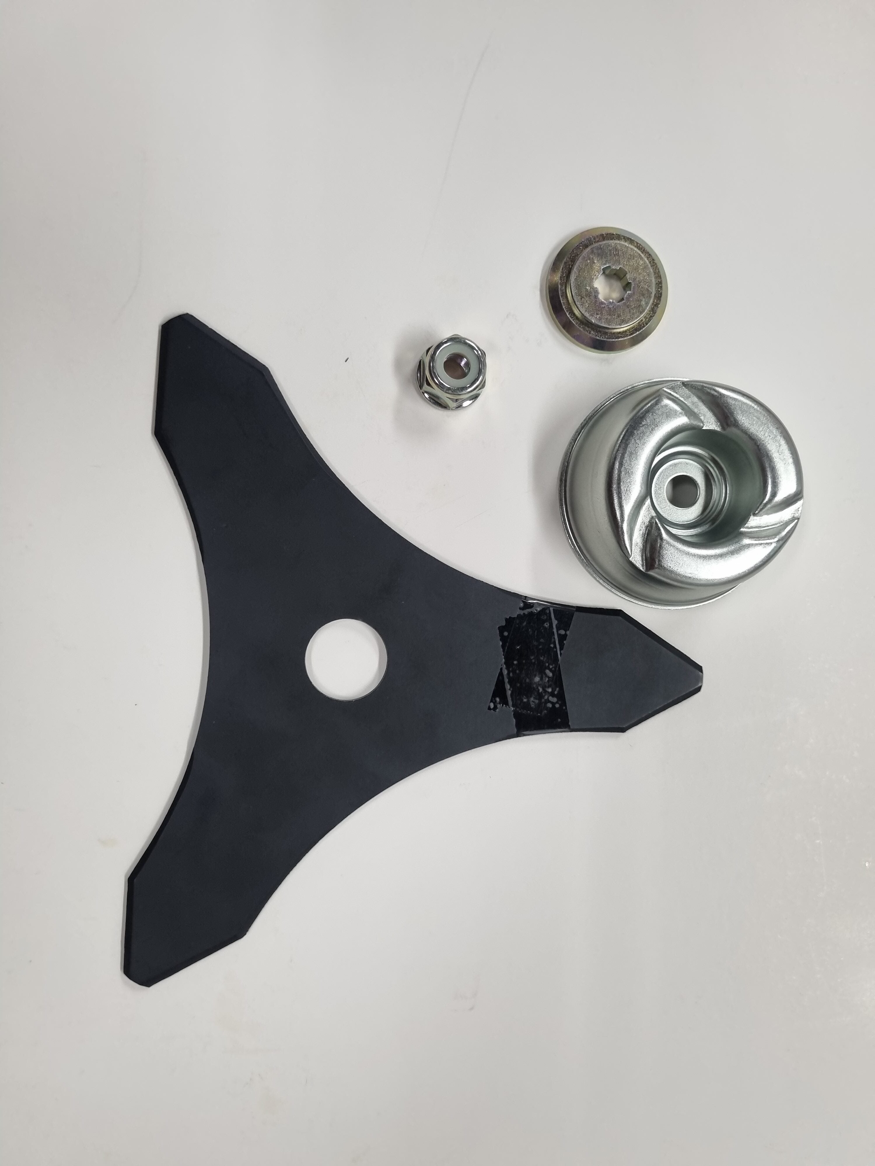 Honda UMK425/435 Brushcutter Blade Kit