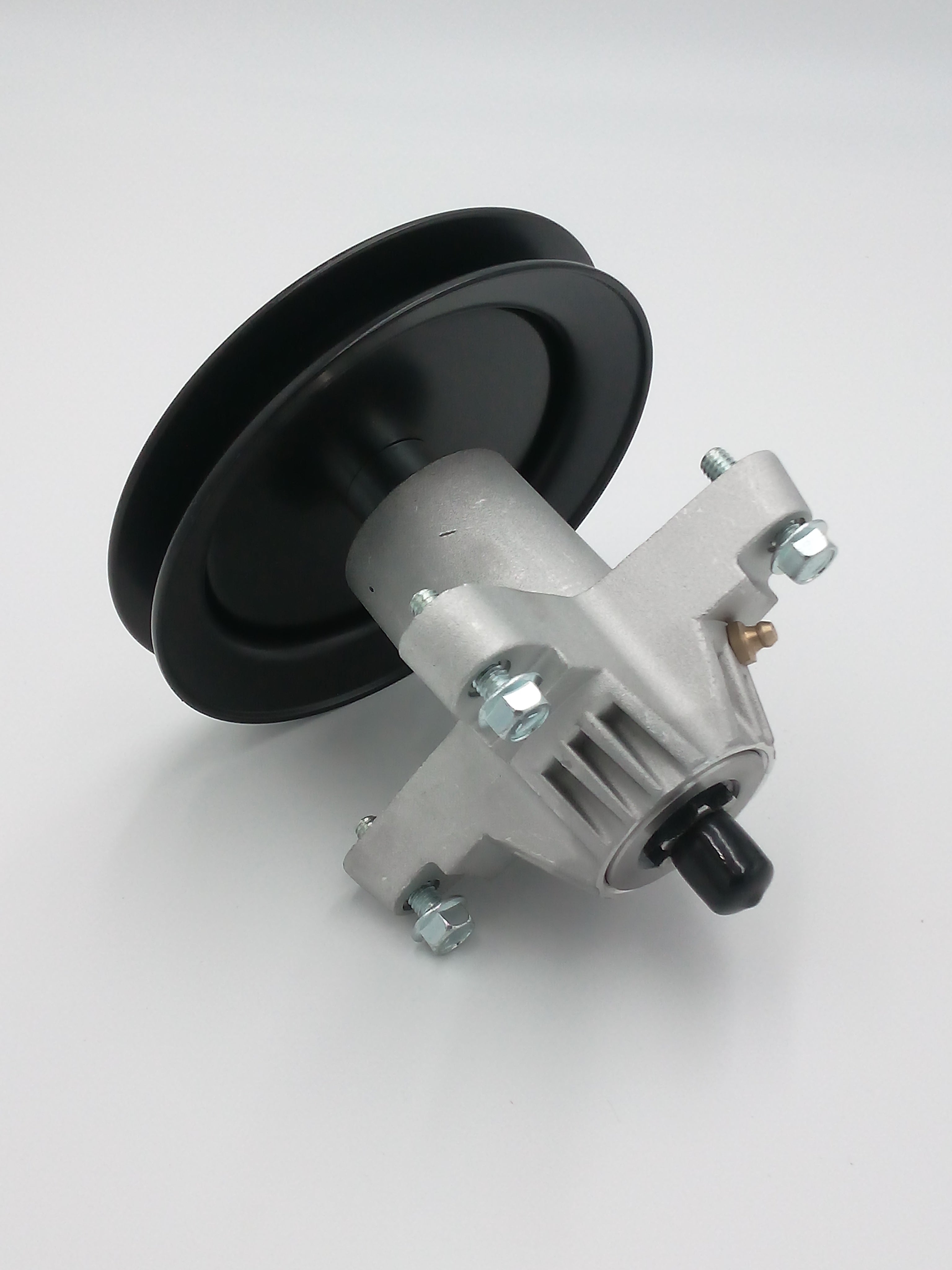 Spindle Assembly – 6 Point Star – Fits MTD / Cub Cadet 42" Deck (Replaces 618-0624 / 918-0624 / 112-0460)