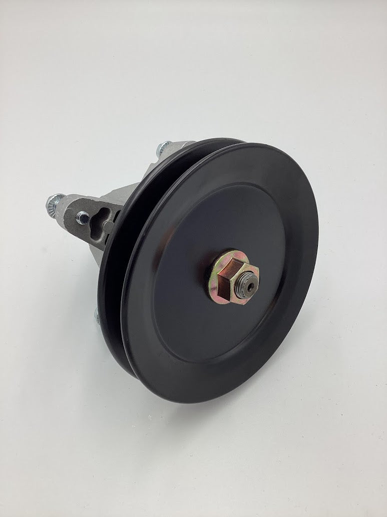 Cub Cadet / MTD / Massey Ferguson / Kioti Daedong / Yardman Spindle Assembly Suits 42"