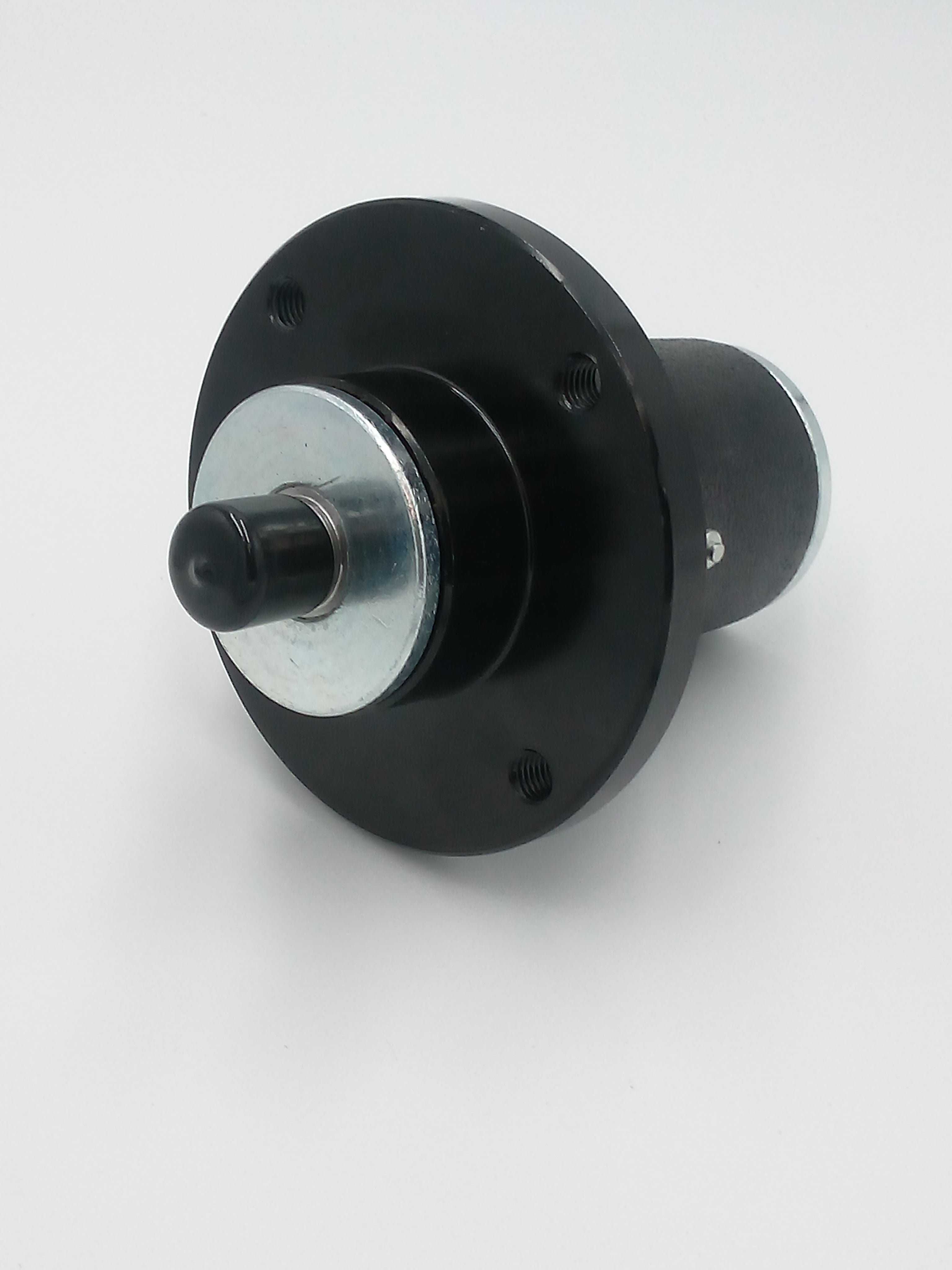 BigDog / Hustler Spindle Assembly  Cast Iron Type (Replaces 604255, 607407)  Suits 36" to 104" Cut Mowers
